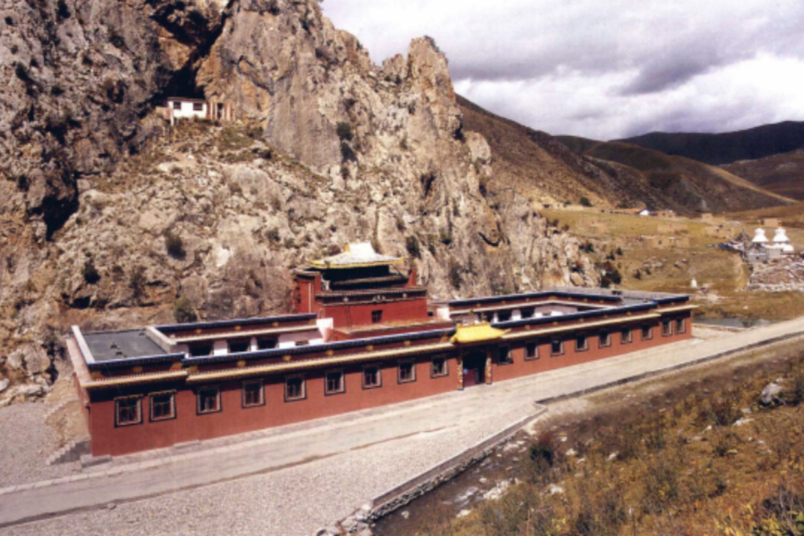 Bei Da Ri Lianghuo Shiku Temple